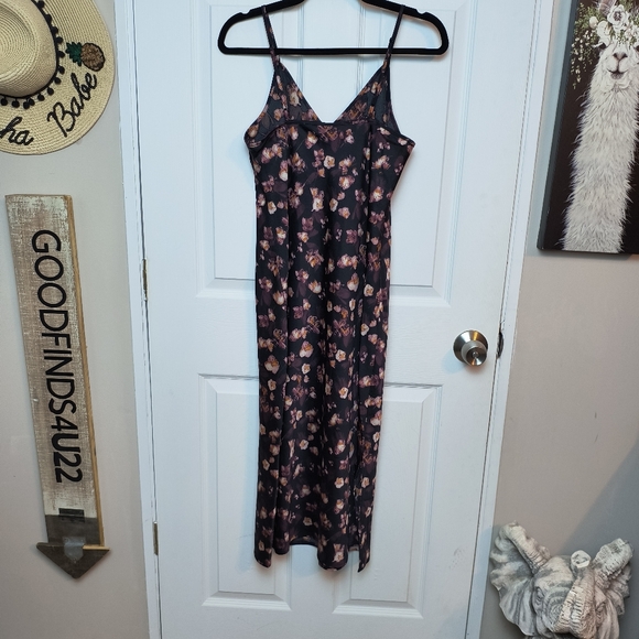 A new day Floral print midi slip dress size XS Spaghetti Strap - Picture 6 of 10